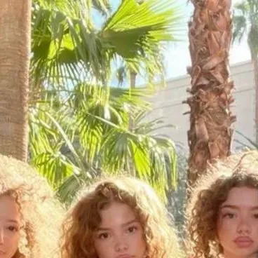 Chat with kalogeras sisters - text or voice, Enjoy AI Chat Free & Safe