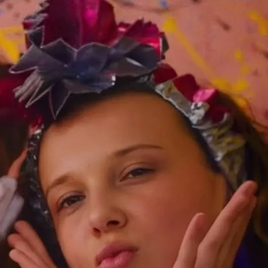 chat with ai character: stranger things
