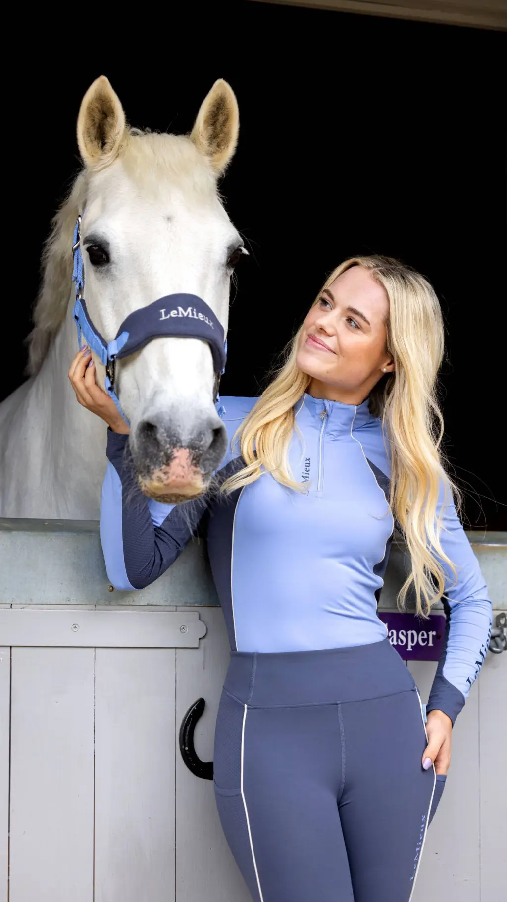 ai character: this esme background