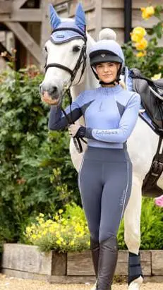 ai character: this esme background