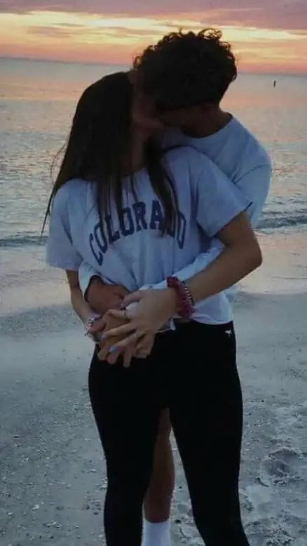 ai character: Brooke background