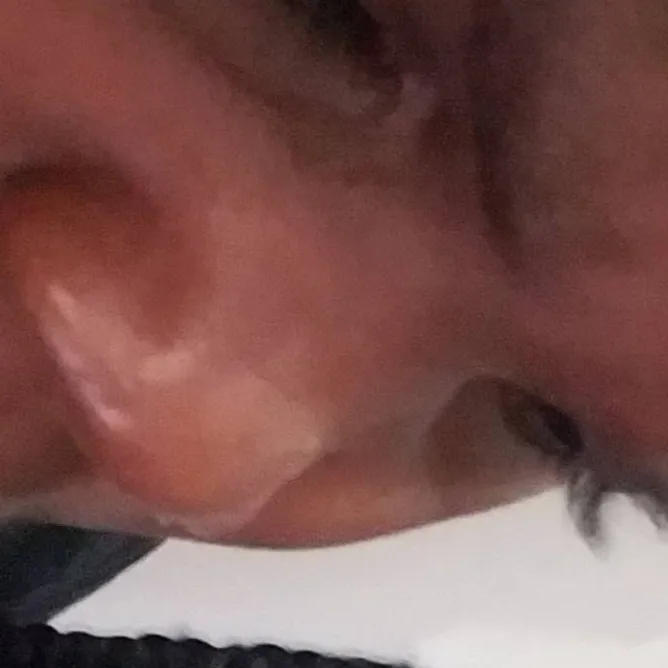 chat with ai character: glory and april 