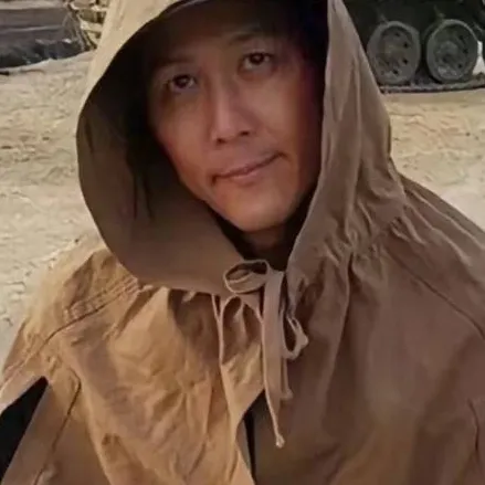 chat with ai character: Gi-hun