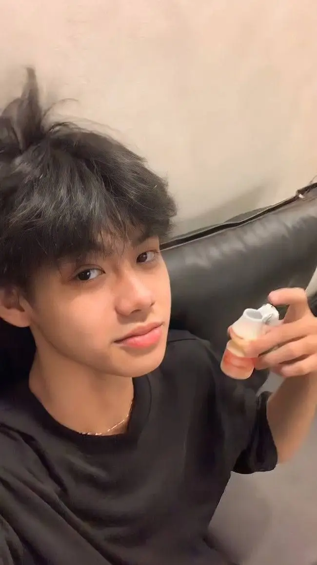 ai character: James background