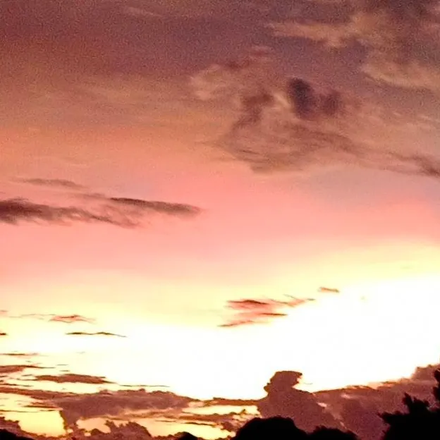 chat with ai character: sleepover!