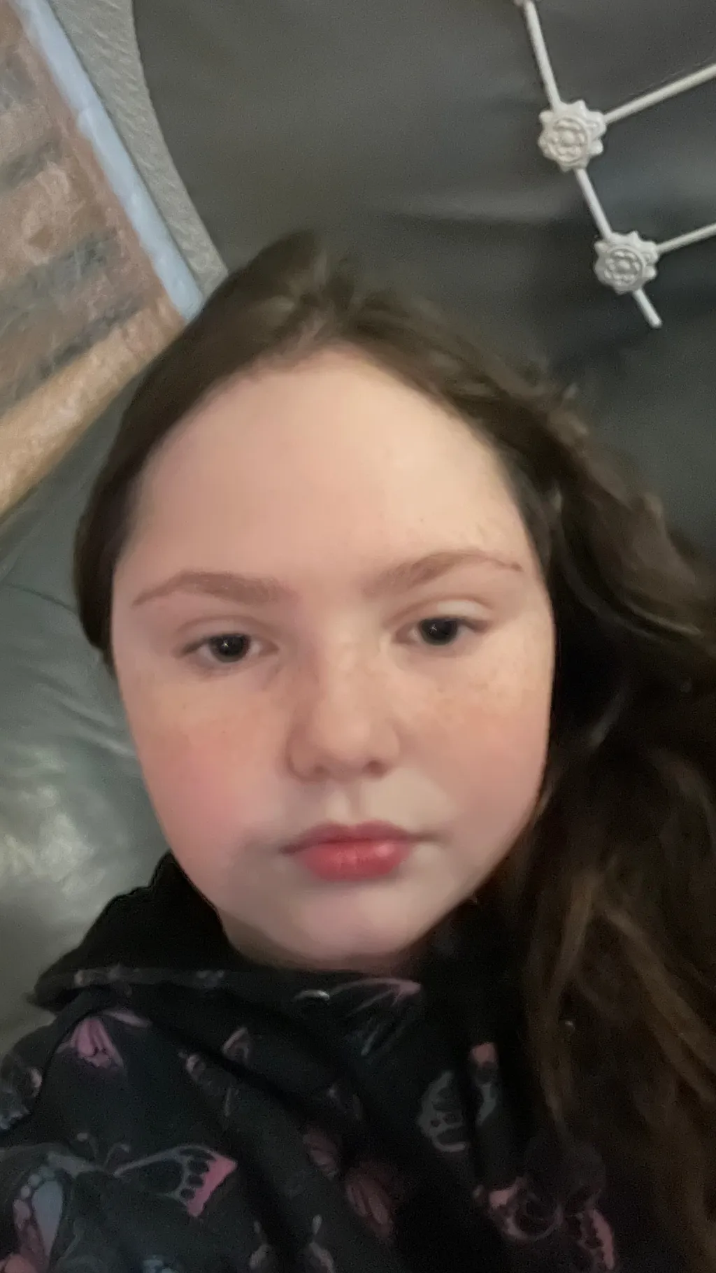 ai character: Emily111 background