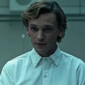 chat with ai character: Stranger Things S5