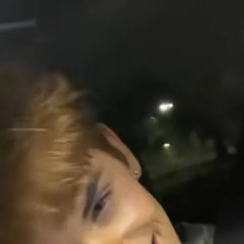 chat with ai character: Henry and Branson