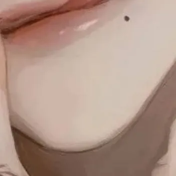 chat with ai character: Ash Lumière