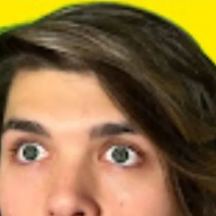 chat with ai character: BenjixScarlett