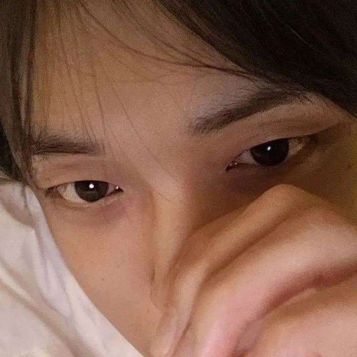 chat with ai character: yeonjun