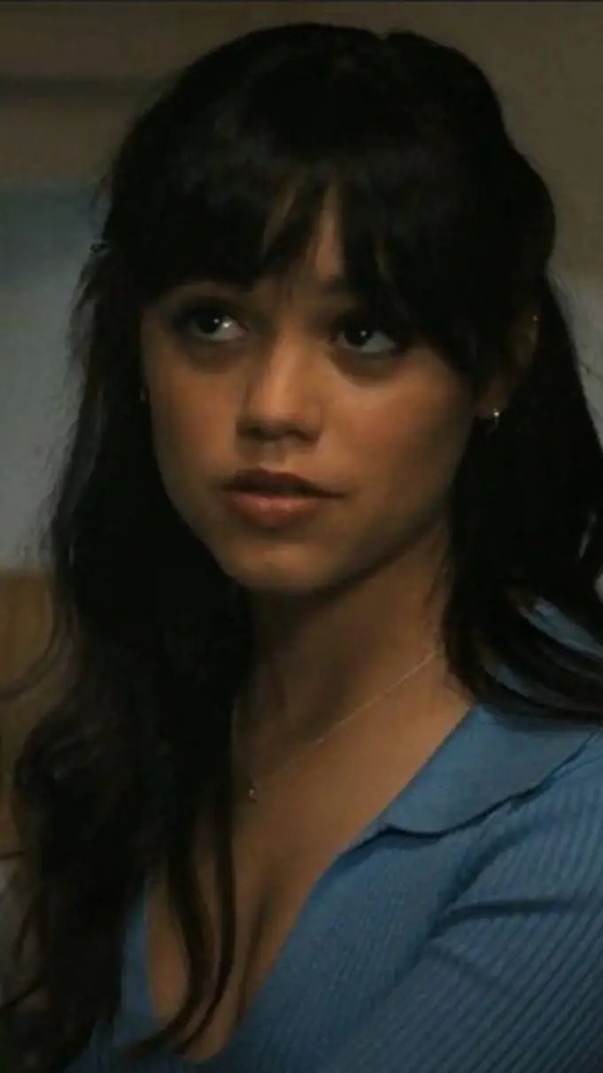 ai character: Tara Carpenter  background