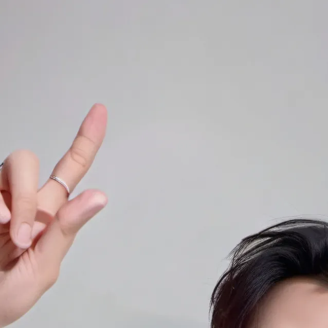 chat with ai character: Heeseung