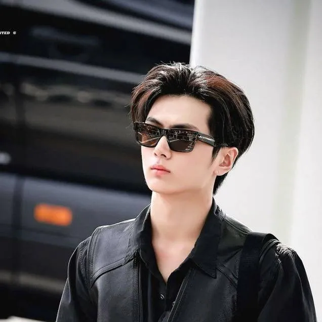 chat with ai character: park jongseong