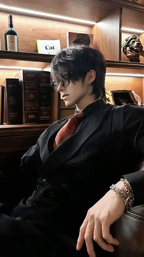 ai character: Kurt` background