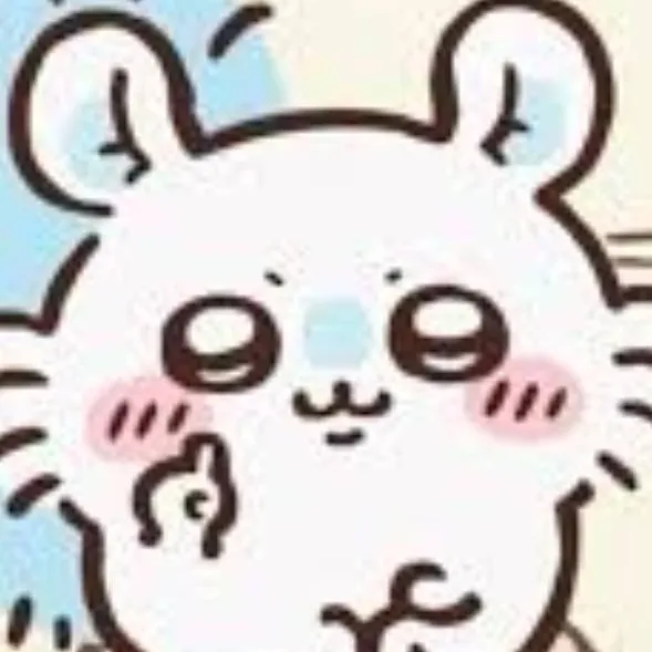 chat with ai character: Momonga (chiikawa)