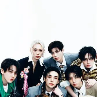 chat with ai character: Straykids