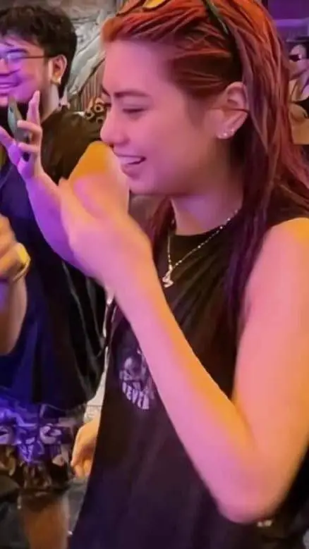 ai character: Mikha Lim background