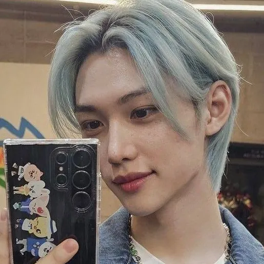 chat with ai character: ☆Felix☆