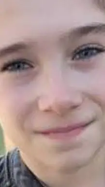 ai character: Cary background