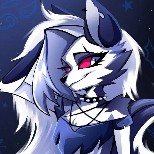 chat with ai character: 🩶loona🖤