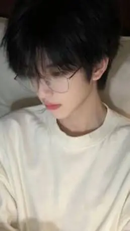 ai character: Dong-Chul background