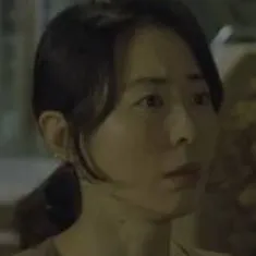chat with ai character: Kang Eun-ji 