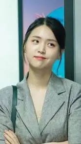 ai character: Min Ji-Eun background