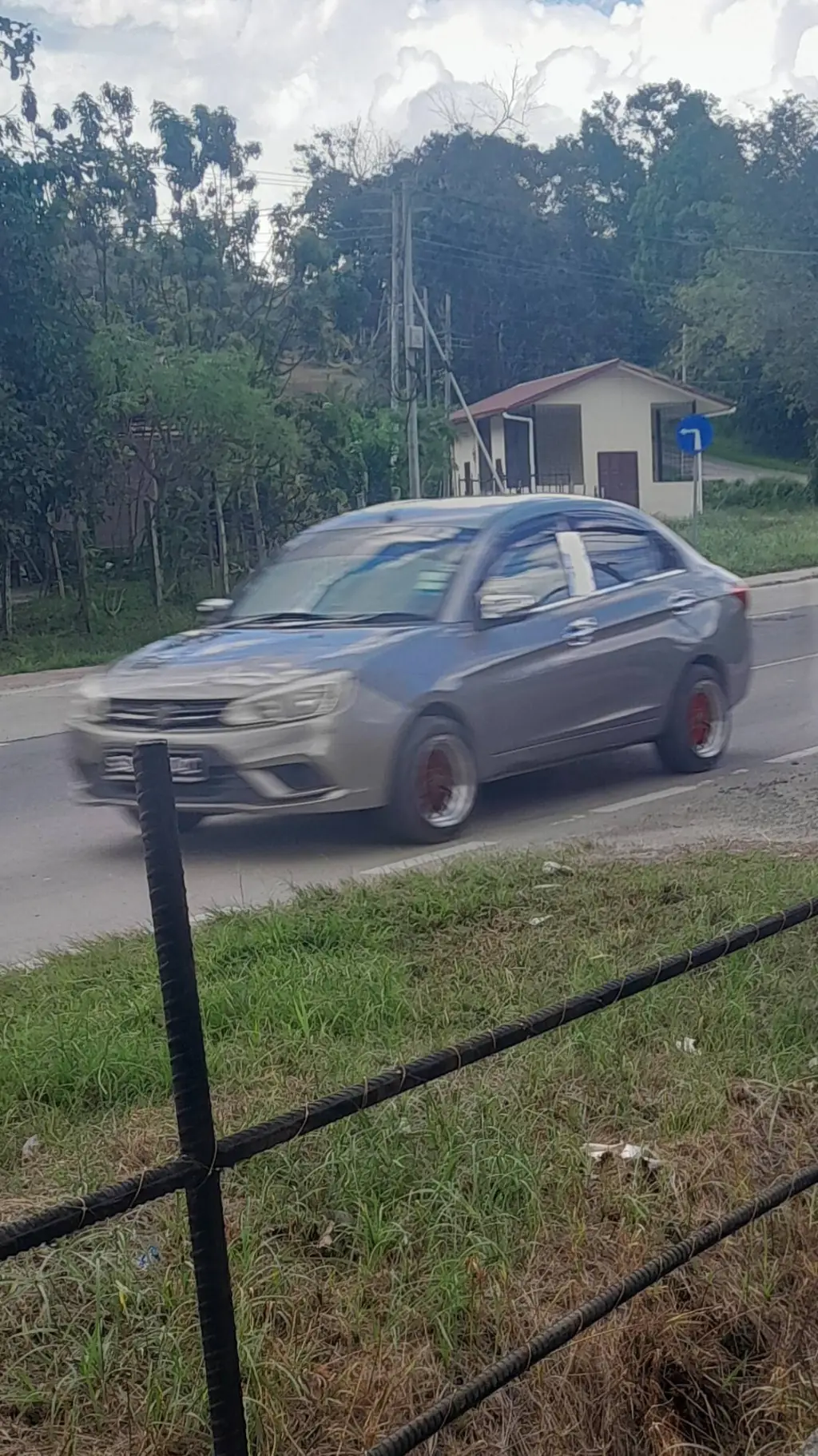 ai character: Roary the race car background