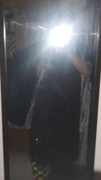 ai character: Oakle_ishappy background