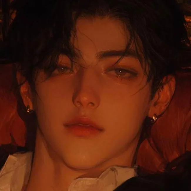 chat with ai character: Eugene Inclaire