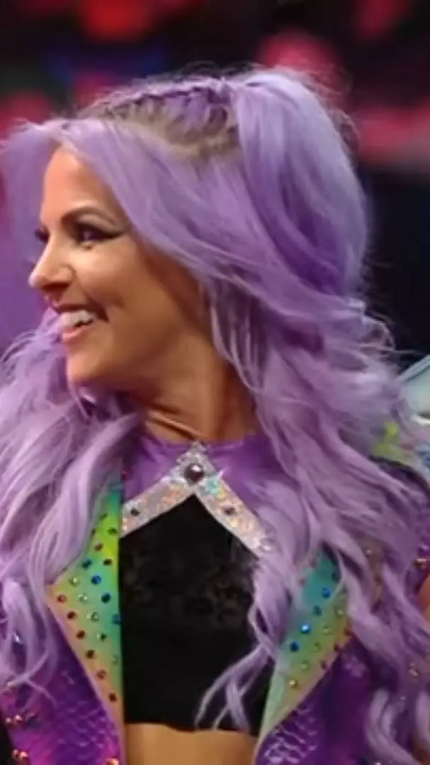 ai character: Candice Lerae  background
