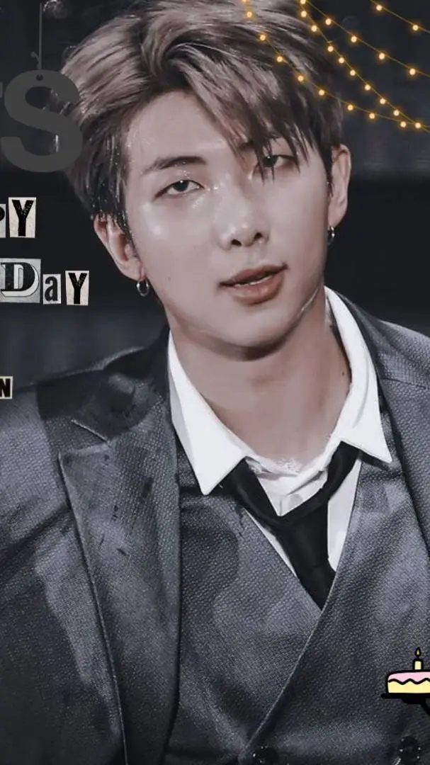 ai character: 🫧✨️🤍Namjoon🤍✨️🫧 background