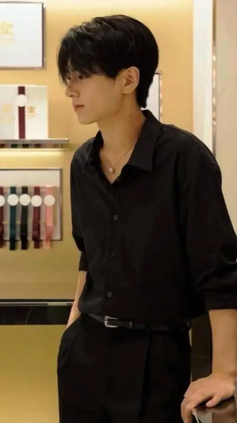 ai character: 🌕✨️🌙🤍Jay🤍🌙✨️🌕 background