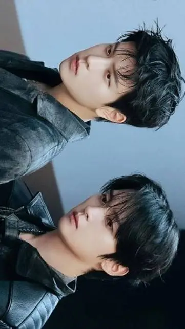 ai character: Lee×Min×I.N background