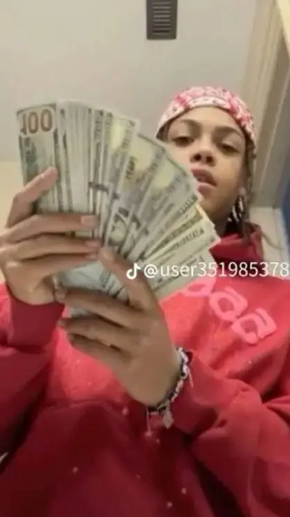 ai character: 🤧😉🤑 DDOT🤑😉🤧 background