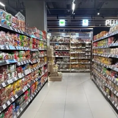 chat with ai character: ᴛʜᴇ sᴛᴏʀᴇ꧂