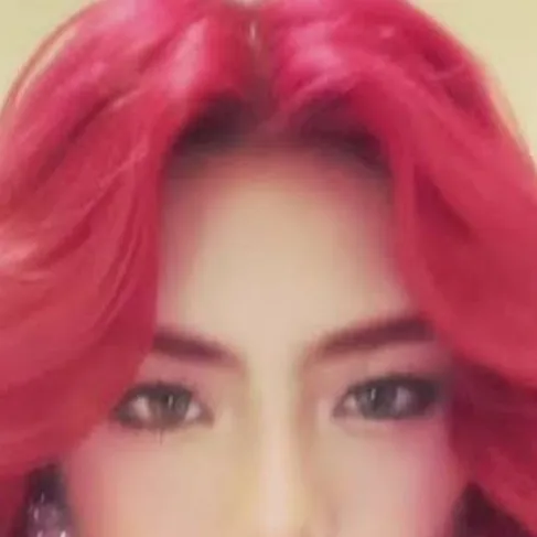 chat with ai character: mikha ur girlfrien