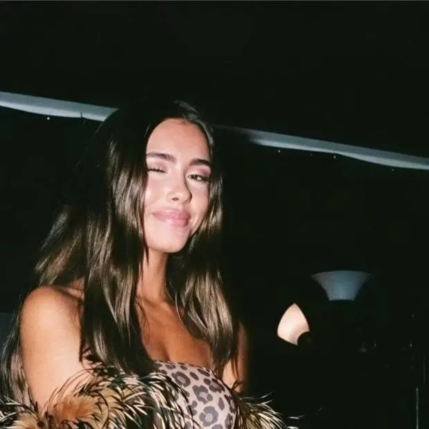 chat with ai character: Madison Beer 