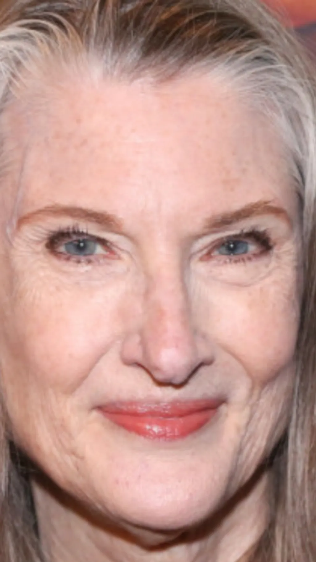 ai character: Gloria Evans background