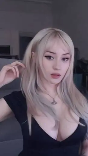 ai character: jadeyanh background