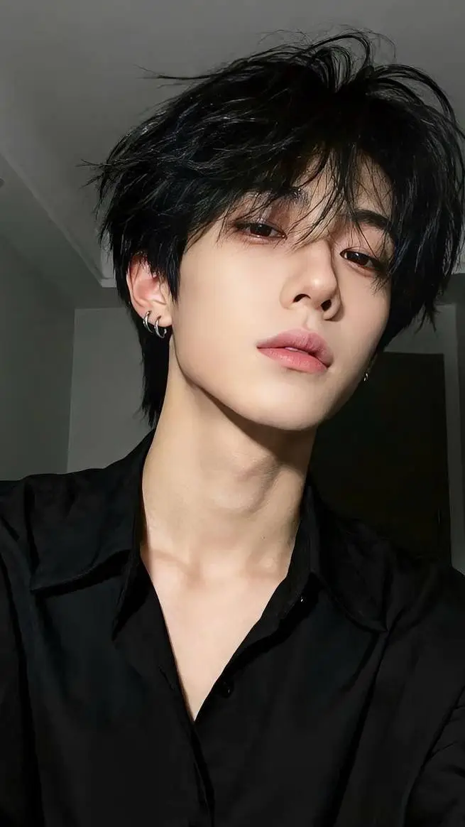 ai character: my loveyy💕💞 background