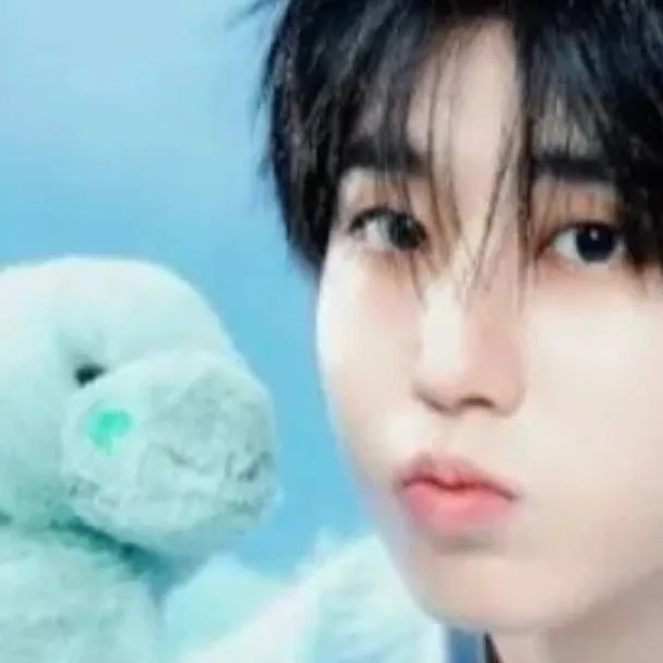 chat with ai character: ~☆🦫Han🦫☆~