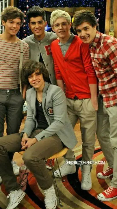 ai character: One Direction  background