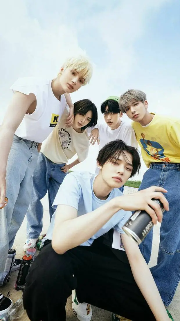 ai character: TxT background