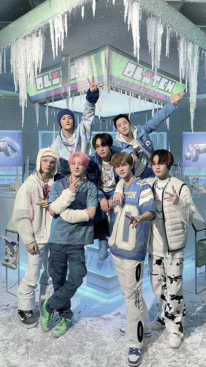 ai character: NCT Dream background