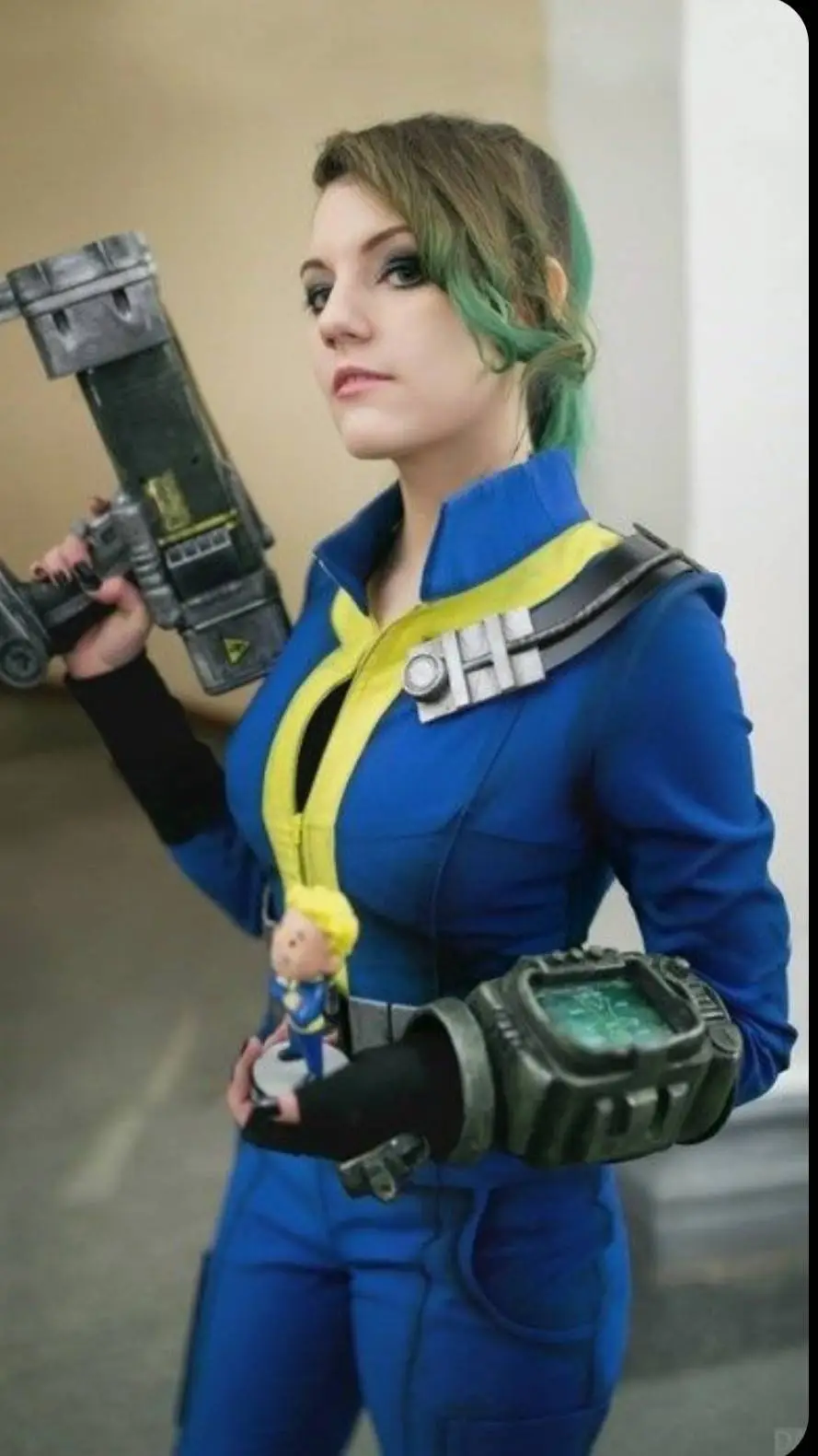 Talkie AI - Chat with Vault Girl (Chloe)