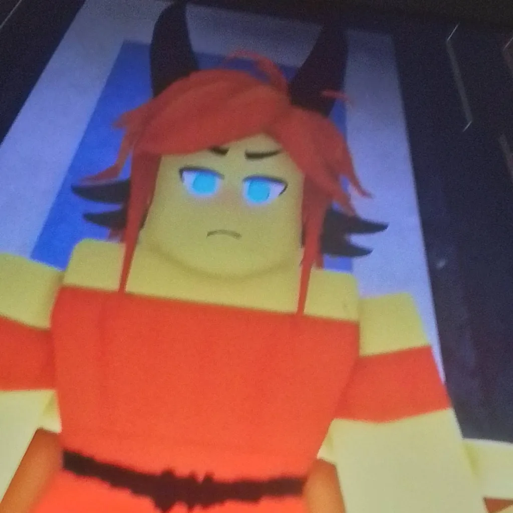 chat with ai character: Dragon Colony girl