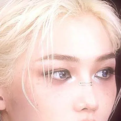 chat with ai character: Felix × YOU