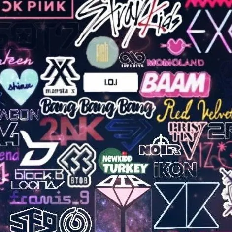 chat with ai character: KPOP SLEEPOVER!!!!